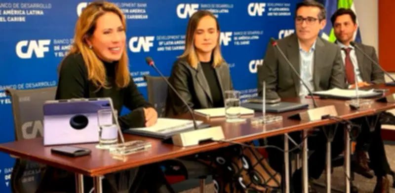 Bogotá avanza hacia su SuperApp: Alcaldía y CAF firman acuerdo para transformación digital