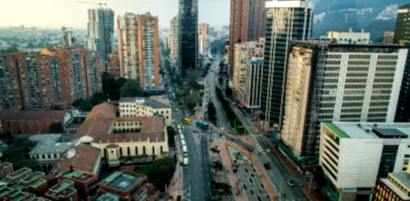 Bogotá establece calendario tributario 2026 con descuentos para predial y vehicular