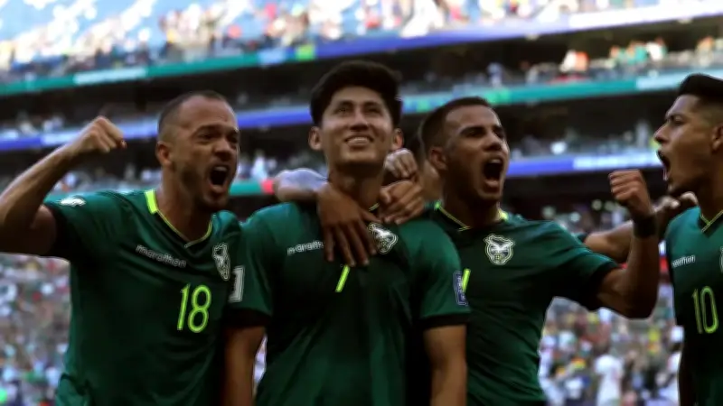 Bolivia celebra con euforia histórica su victoria sobre Surinam rumbo al Mundial 2026