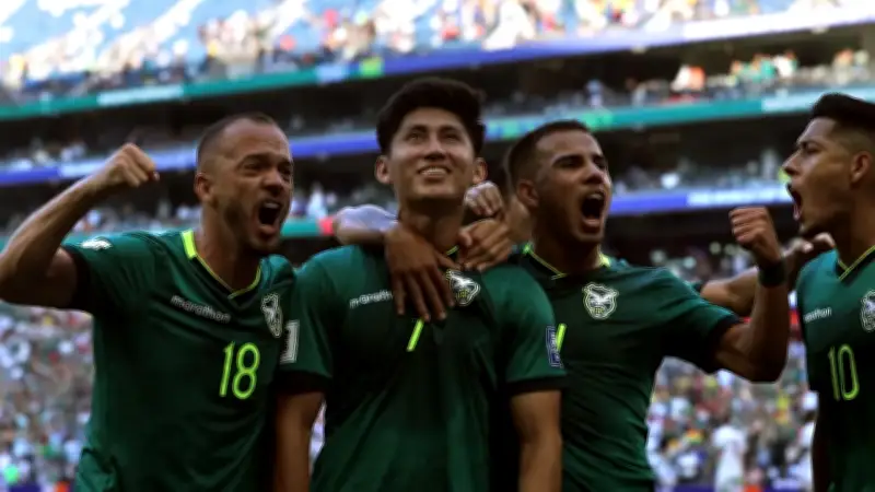 Bolivia remonta ante Surinam y mantiene viva su esperanza en el repechaje mundialista