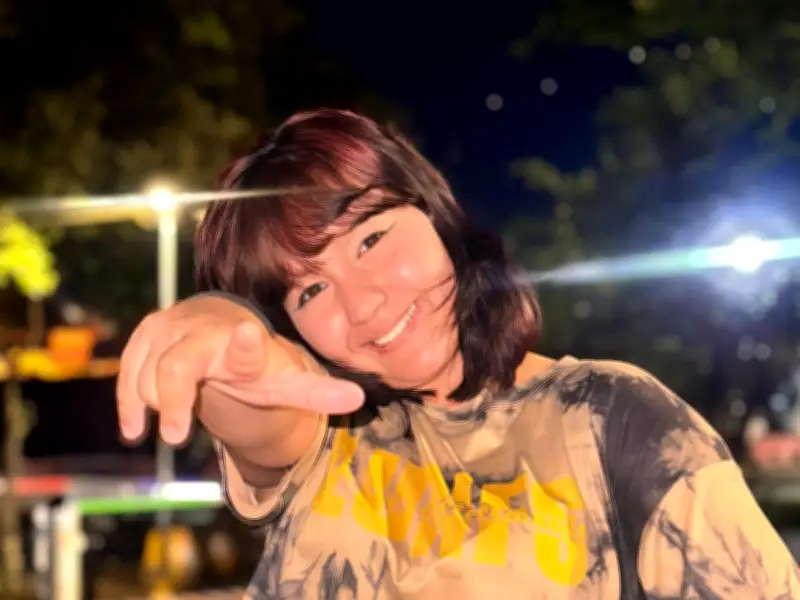 Bucaramanga celebra su jerga local con arte en 'Verbos con flow' en La Casa del Libro Total