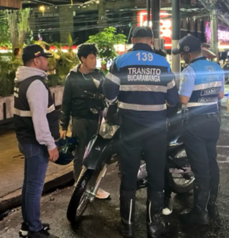 Bucaramanga reactiva restricción nocturna para motos con nuevos horarios y días