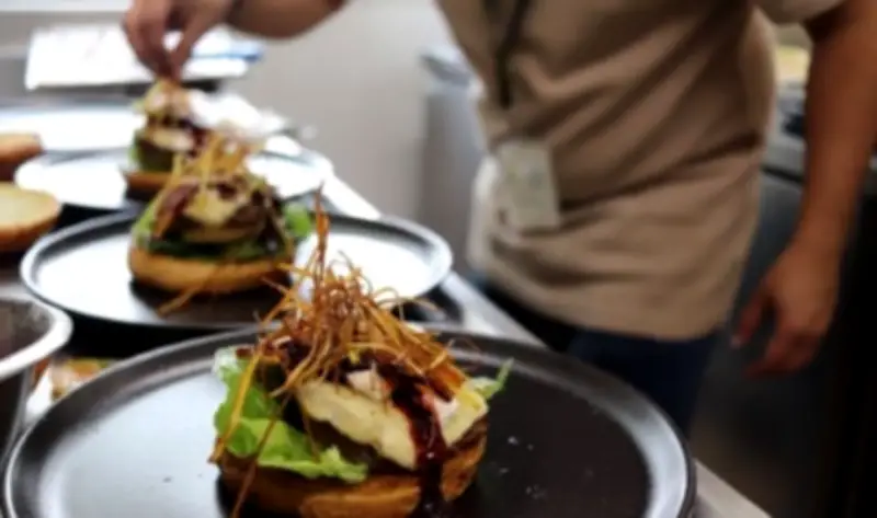 Burgerville regresa a Medellín con ambiciosa segunda edición para más de 25 mil fanáticos