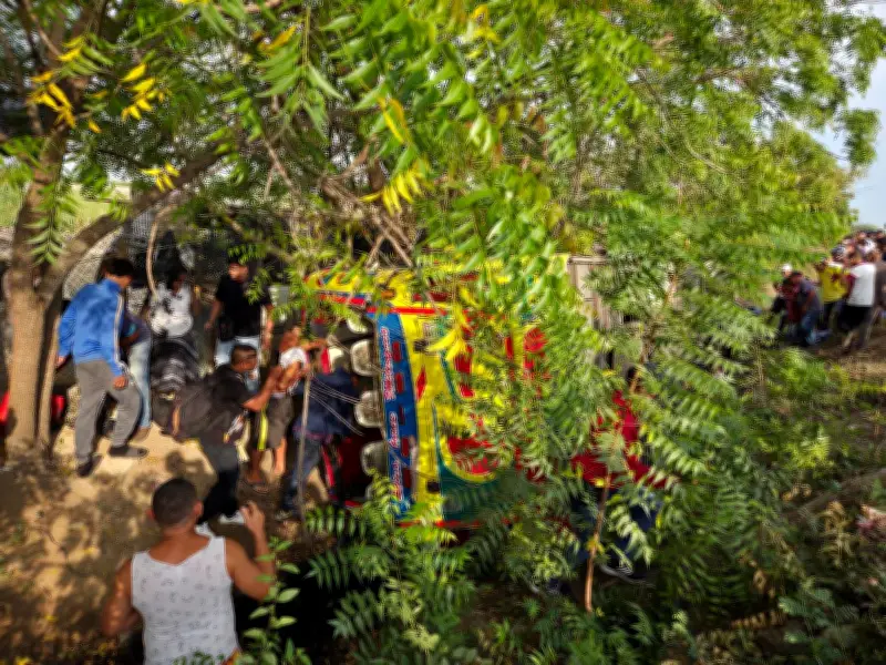 Bus intermunicipal se volcó en Atlántico: un muerto y 40 heridos tras maniobra evasiva