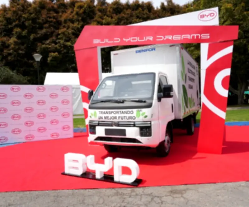 BYD lanza camión eléctrico T35 para revolucionar la logística urbana en Colombia