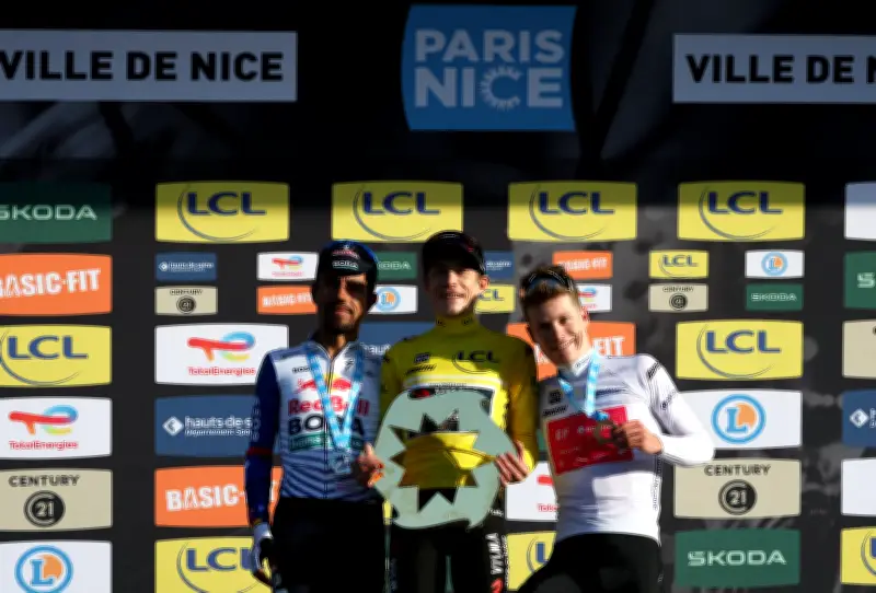 Caída de Daniel Felipe Martínez a 52 km de meta no impide su podio en París-Niza 2026