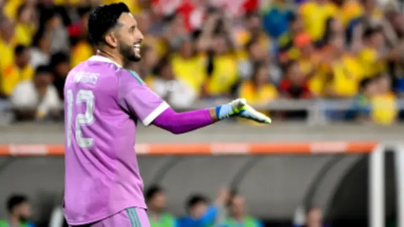 Camilo Vargas y Luis Suárez, los peores calificados en derrota de Colombia ante Croacia