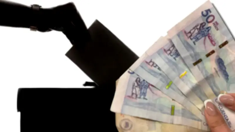 Candidatos presidenciales debaten entre reducir gasto público o reforma tributaria