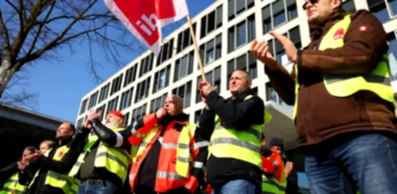 Caos aéreo en Berlín: huelga paraliza 445 vuelos y afecta a 57.000 pasajeros