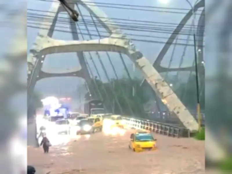 Caos vial en Bucaramanga: intensas lluvias causan inundaciones, vehículos atrapados y derrumbes