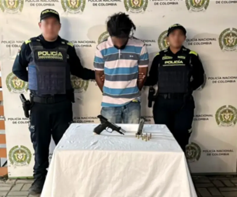 Capturan a alias 'el Peluo' con arma ilegal durante patrullaje en El Pozón, Cartagena