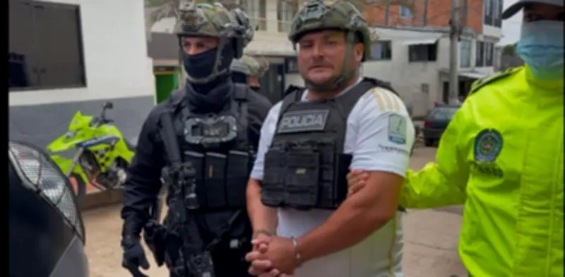 Capturan a 'Conejo', hermano de 'Iván Mordisco', en Falán, Tolima