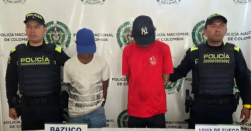Capturan a dos hombres con 220 dosis de bazuco y arma artesanal en Bucaramanga