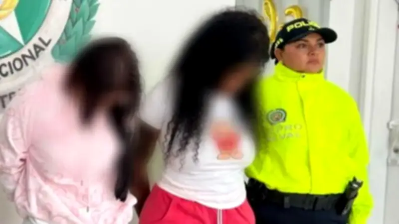 Capturan a dos mujeres por robar a extranjeros en Medellín usando escopolamina