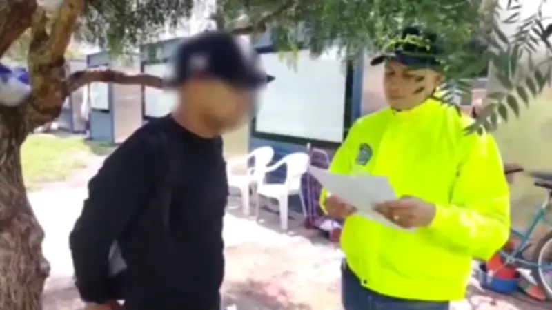 Capturan a hombre que apuñaló 30 veces a su pareja frente a su hijo en Bogotá