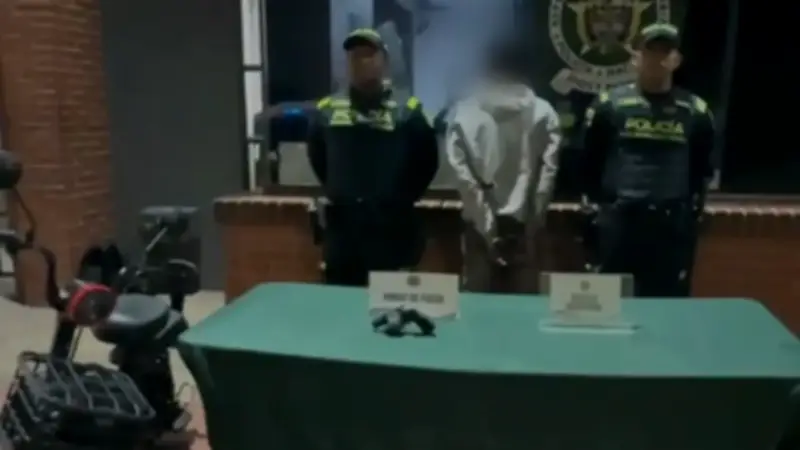 Capturan a ladrón que robó bicicleta eléctrica en Bogotá tras persecución policial