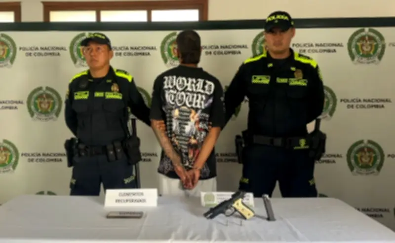 Capturan a presunto ladrón en Girón con arma traumática y celular robado