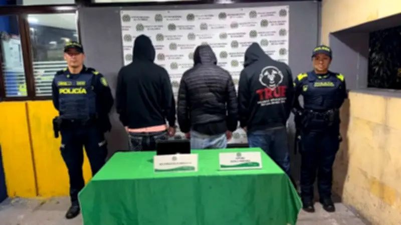 Capturan a tres 'rompevidrios' con antecedentes por hurto en Suba, Bogotá