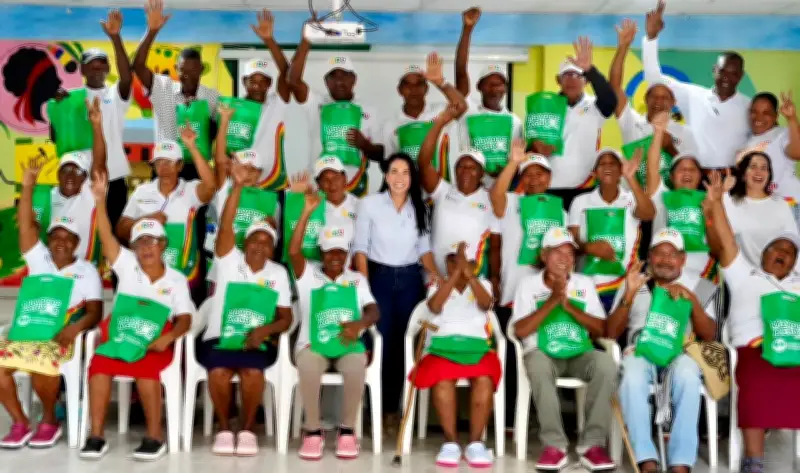 Cartagena impulsa programas sociales para niños, adultos mayores y mujeres vulnerables