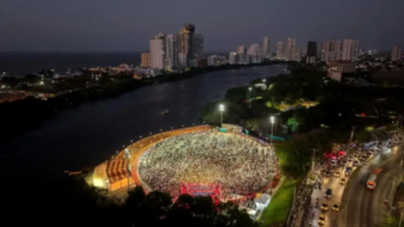 Cartagena ofrece plan familiar gratuito para puente festivo en Plaza de Variedades