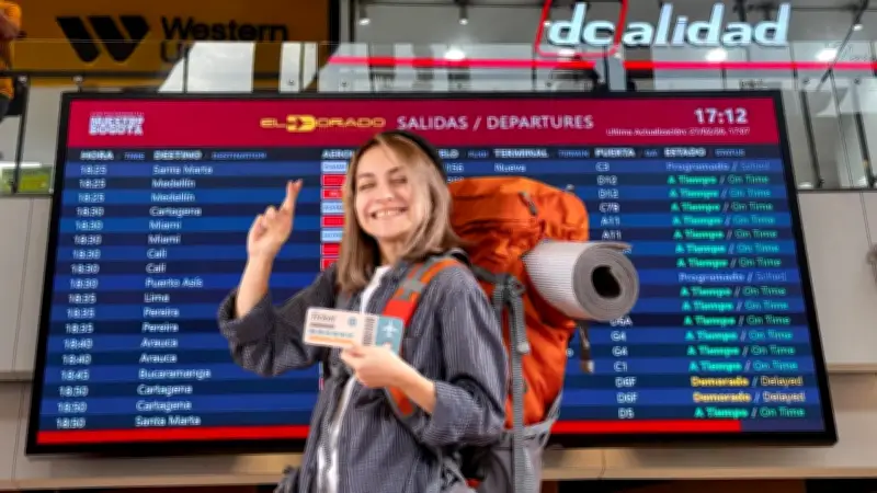 Centro comercial en Bogotá instala pantallas de vuelos para evitar largas esperas