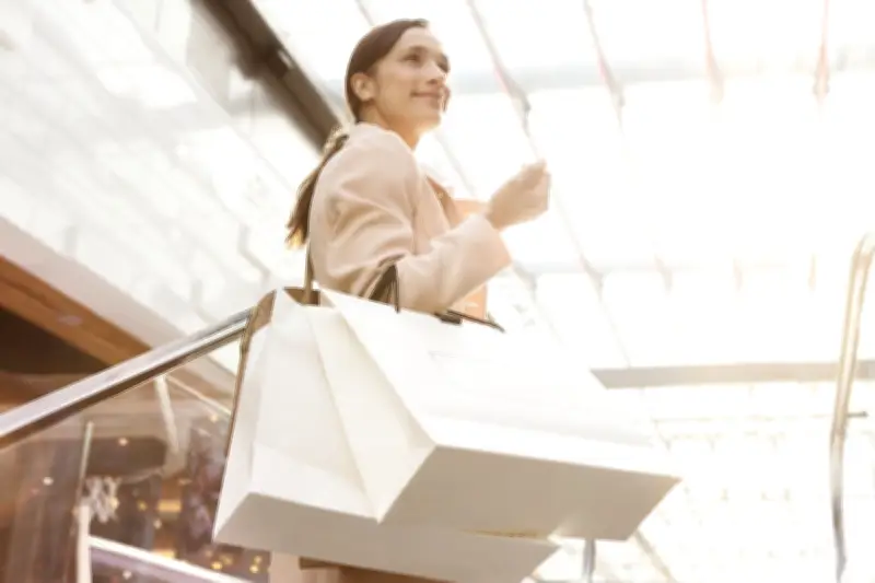 Centros Comerciales Andino y Portal de la 80 Innovan en Bogotá con Lujo y Movilidad Sostenible