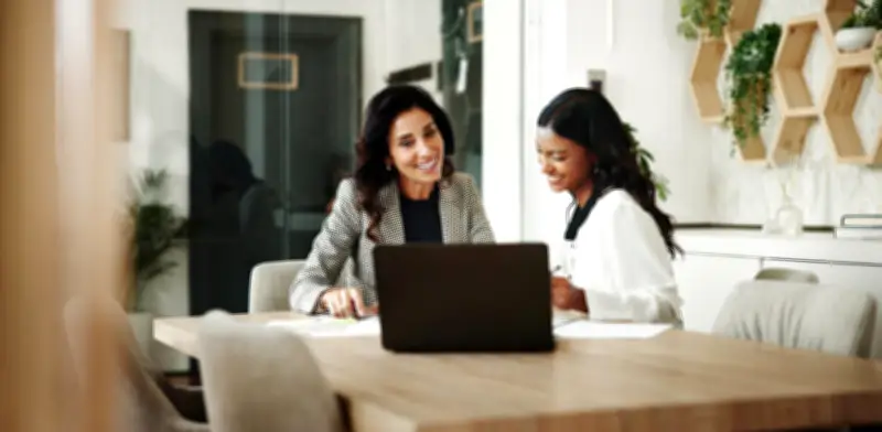 CEPAL alerta sobre brechas persistentes en derechos de mujeres en América Latina