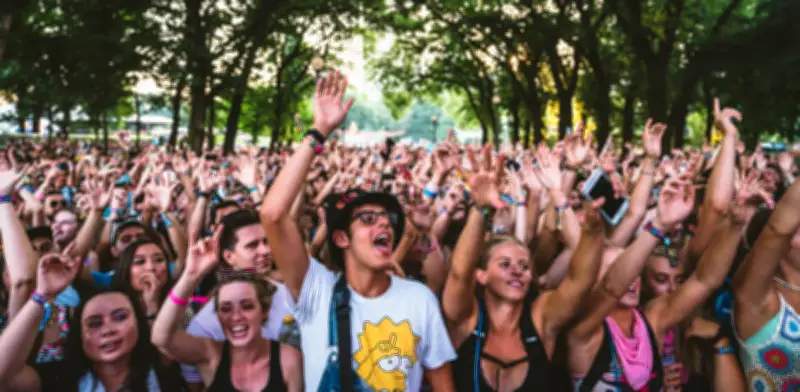 Charli XCX, Tate McRae y The Smashing Pumpkins lideran el cartel de Lollapalooza Chicago 2026
