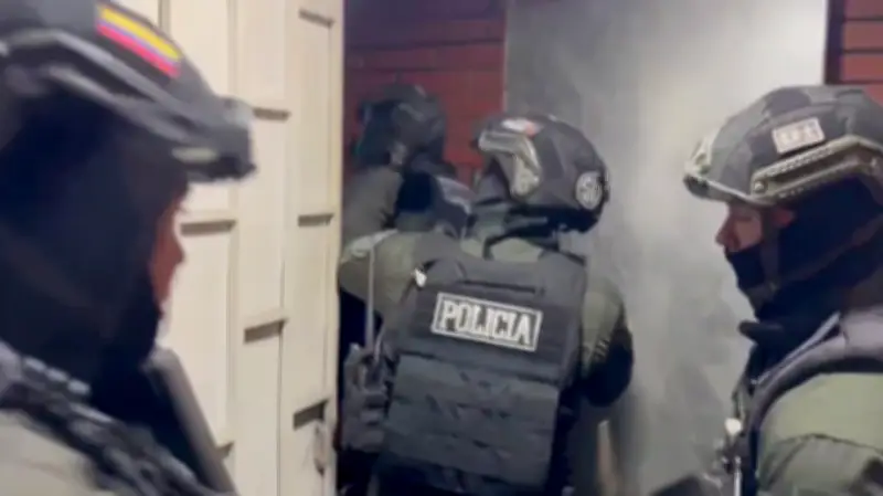 Chats encriptados revelan red de corrupción policial al servicio del Clan del Golfo