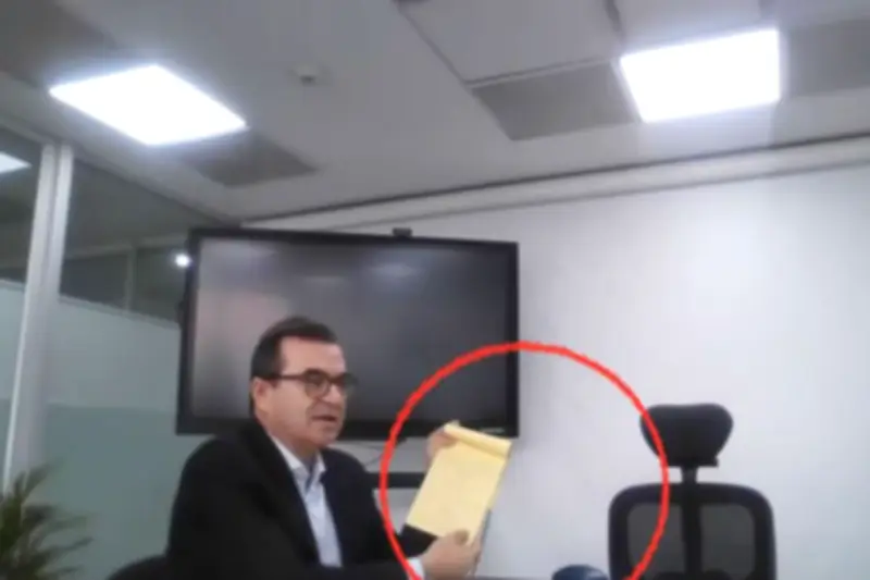 Chats y videos comprometen a 5 congresistas en escándalo de la UNGRD: el 'bloc de Olmedo'