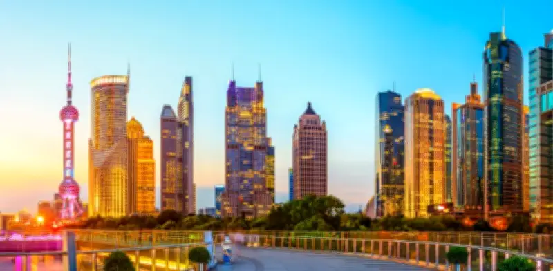 China supera a Estados Unidos como líder mundial en número de milmillonarios en 2025