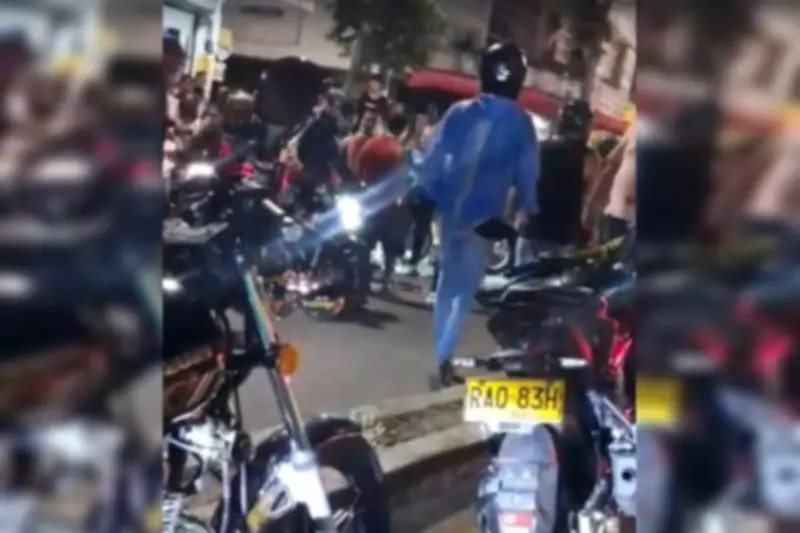 Ciclista fallece tras impacto con motocicleta en Campo Hermoso, Bucaramanga