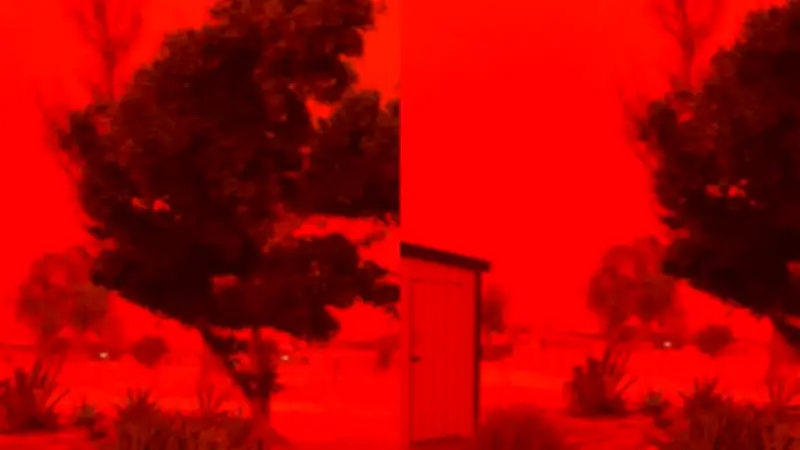 Ciclón Narelle transforma el cielo australiano en un espectáculo rojo 'apocalíptico'
