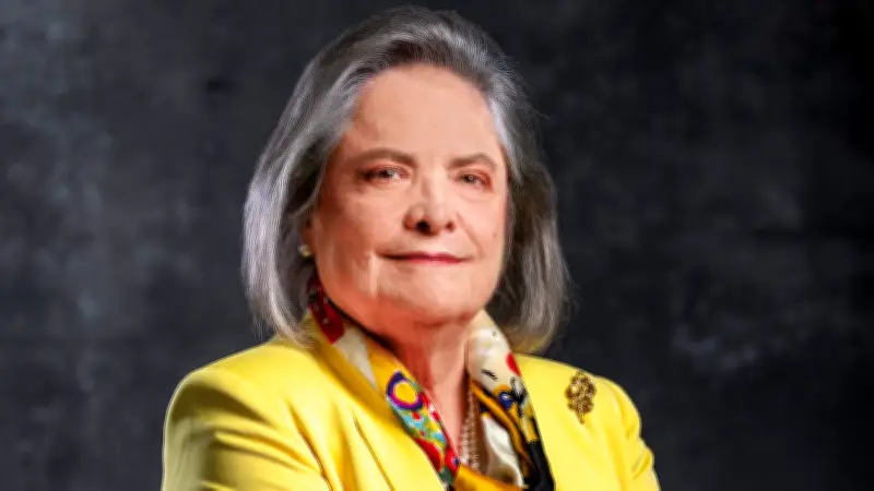 Clara López: 'Mi izquierda no ve enemigos en el capital y busca acuerdos'