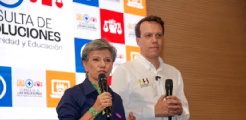 Claudia López confirma a Leonardo Huertas como su fórmula vicepresidencial para las elecciones