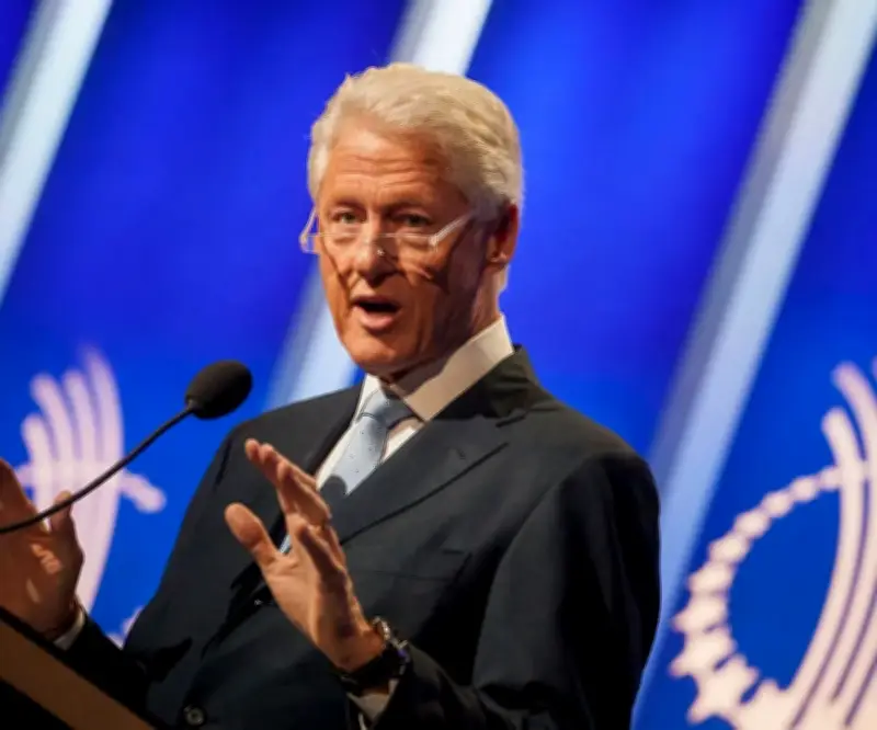 Clinton revela que Trump compartió detalles sobre sus momentos con Epstein en testimonio