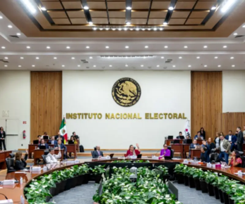 Cámara de México rechaza reforma electoral de Sheinbaum, primer revés legislativo