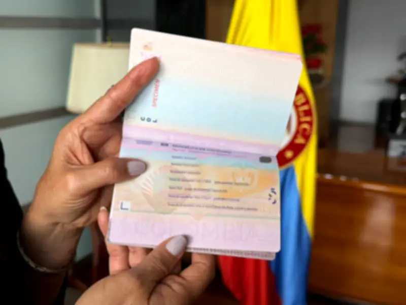 Colombia estrena nuevo pasaporte con producción estatal y apoyo portugués