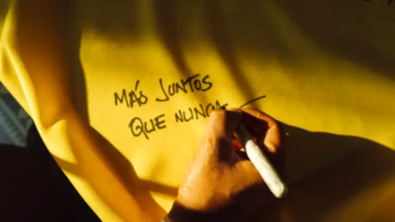 Colombia revive su historia en EE. UU. con un tifo monumental para la Selección