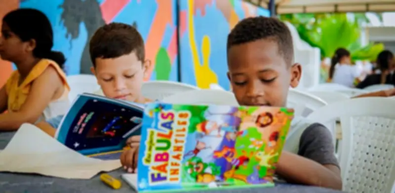 Colombia se queda atrás en acceso educativo según Unesco: avances lentos frente a la región