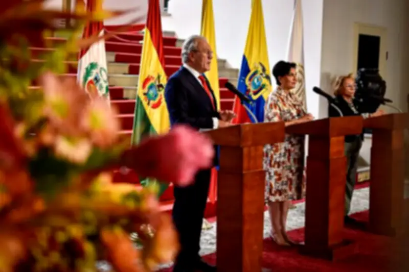 Comunidad Andina alerta sobre riesgo regional por guerra arancelaria entre Colombia y Ecuador