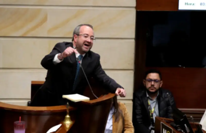 Condena de 23 años a exsenador Ciro Ramírez revela vacíos financieros en su patrimonio