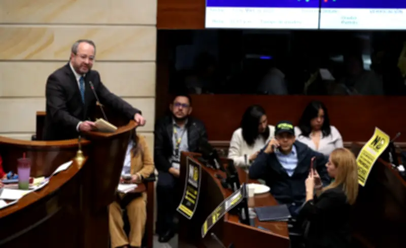 Condena de 23 años a senador Ciro Ramírez: ¿Qué pasa ahora con su curul en el Congreso?