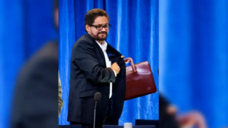 Condenan a 'Iván Márquez' por asesinato de cuatro militares en Antioquia durante 1997