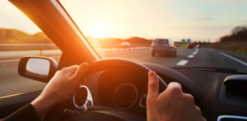 Consejos esenciales para viajar en Semana Santa con vehículos eléctricos e híbridos