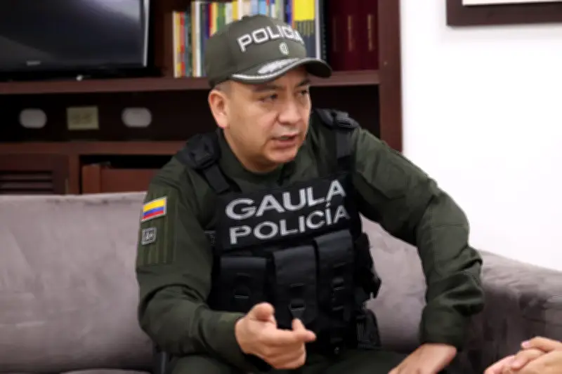 Coronel del Gaula en Cali alerta sobre estafa de falso servicio que afecta a taxistas
