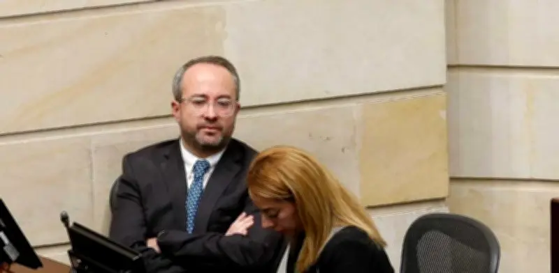 Corte Suprema condena a senador Ciro Ramírez a 23 años por escándalo de 'las marionetas'