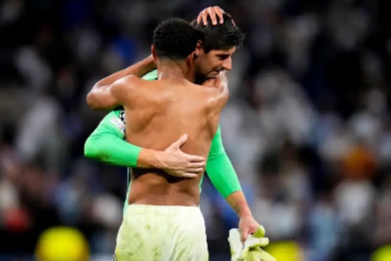 Courtois se lesiona y estará fuera seis semanas, Lunin toma su lugar en el Real Madrid