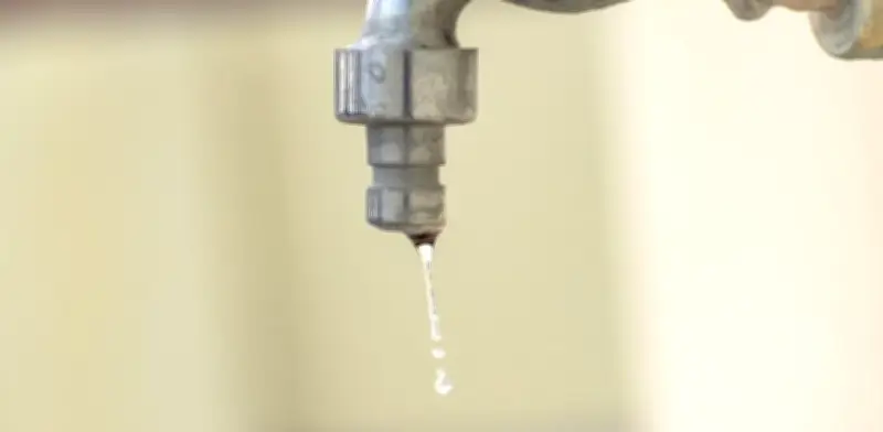 Crisis hídrica global: 2.100 millones sin agua potable y 31% del PIB en riesgo para 2050