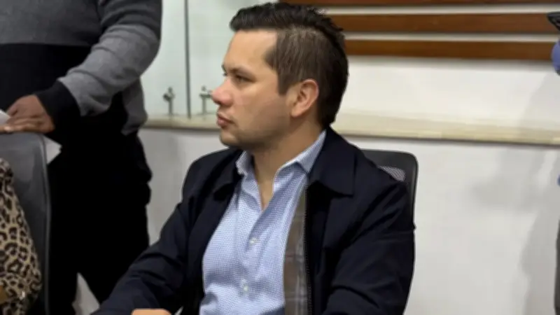 CTI allana apartamento de Andrés Calle donde habría recibido dinero de Sneyder Pinilla